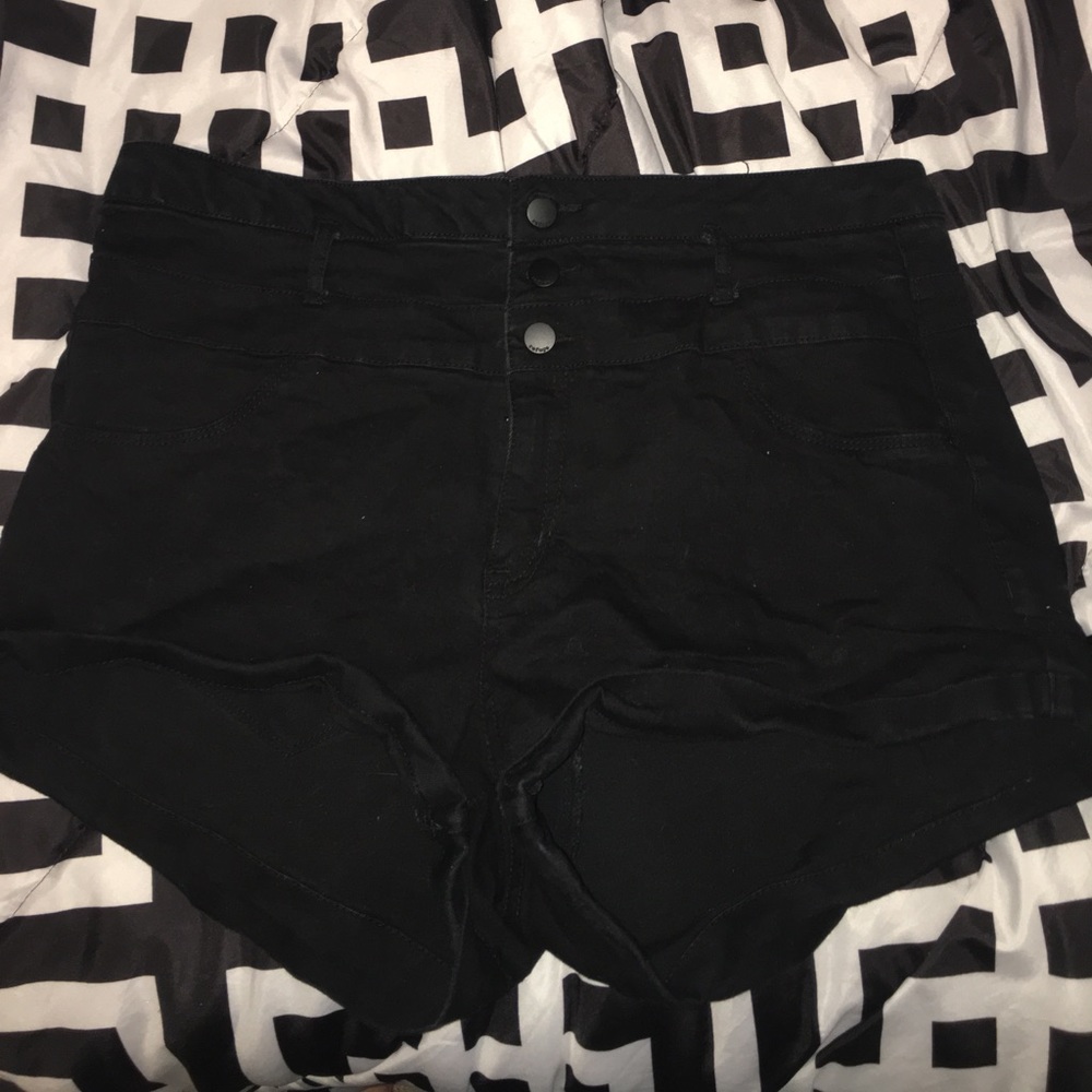 High Waisted Black Shorts